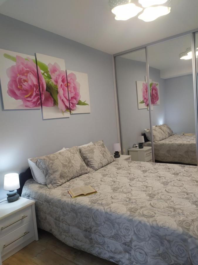 Aurora House Duplex Lägenhet Njivice Exteriör bild