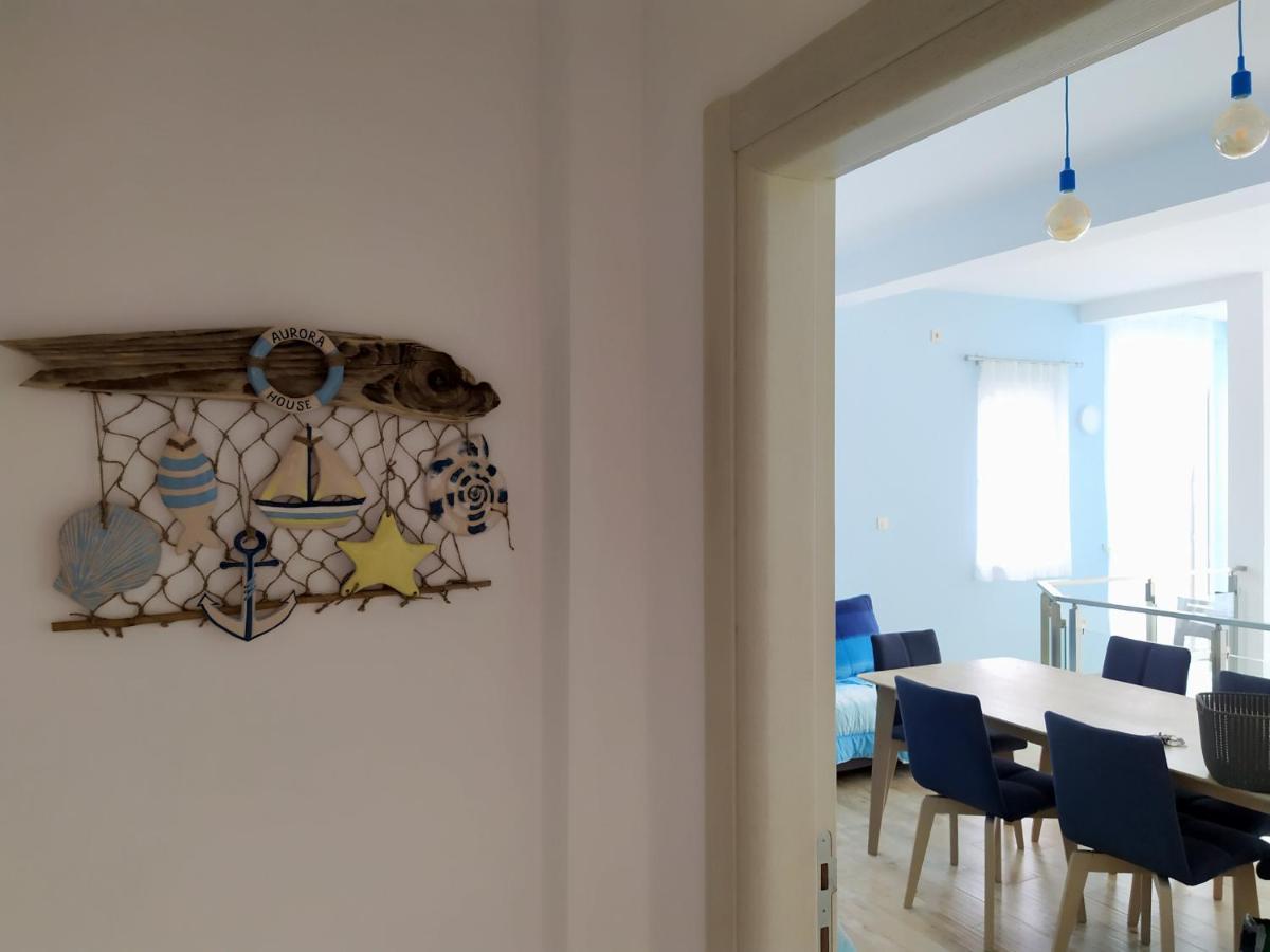 Aurora House Duplex Lägenhet Njivice Exteriör bild