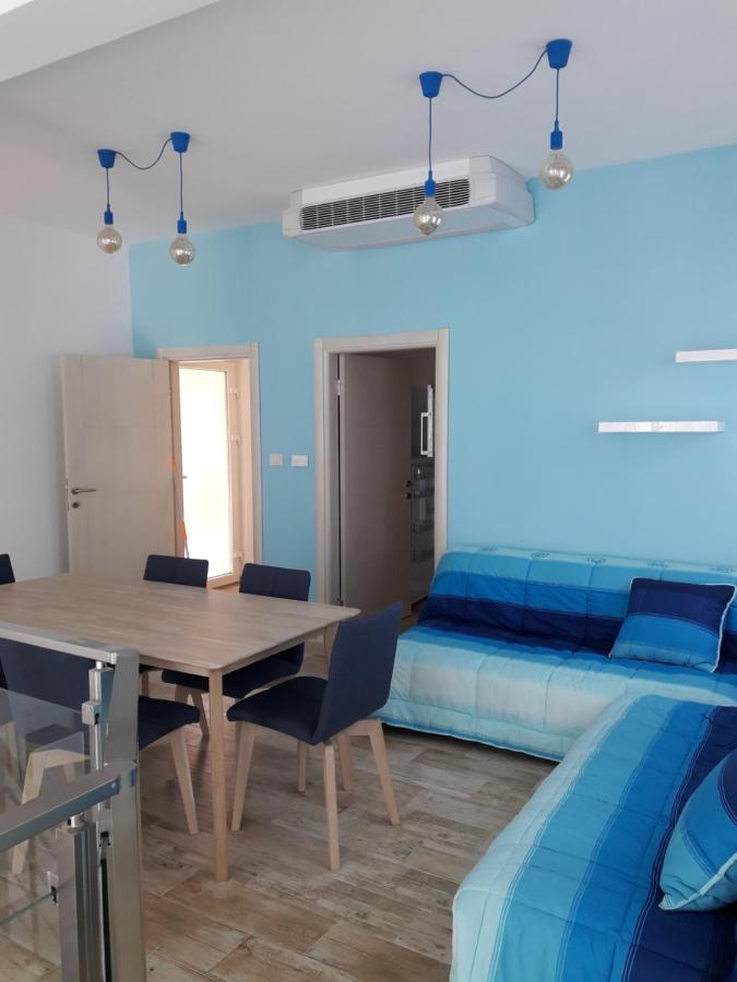Aurora House Duplex Lägenhet Njivice Exteriör bild